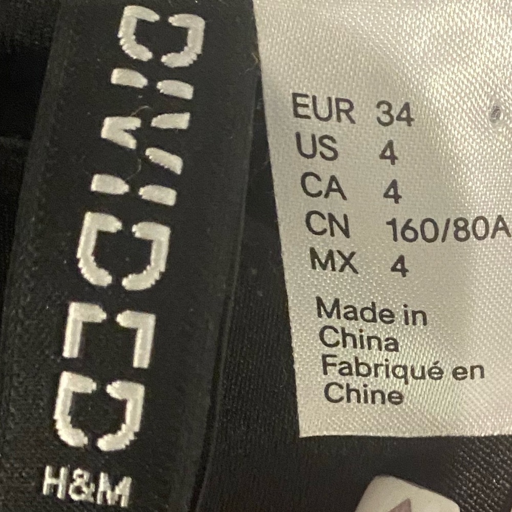 H&M dress - Picture 3 of 3